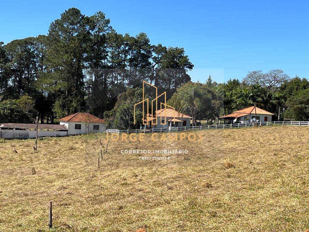 Fazenda à venda com 16 quartos, 2400m² - Foto 7