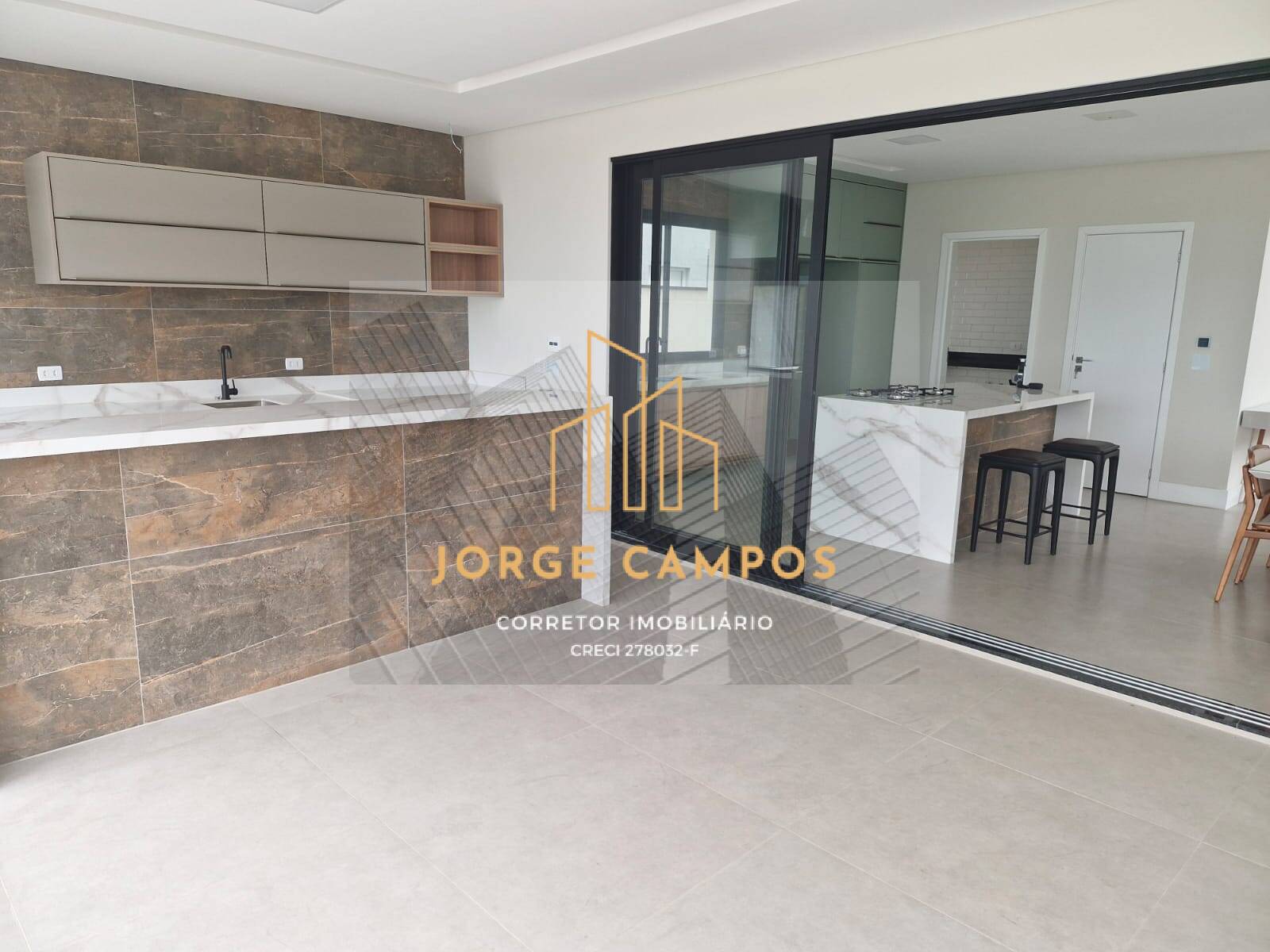 Sobrado à venda e aluguel com 5 quartos, 470m² - Foto 37