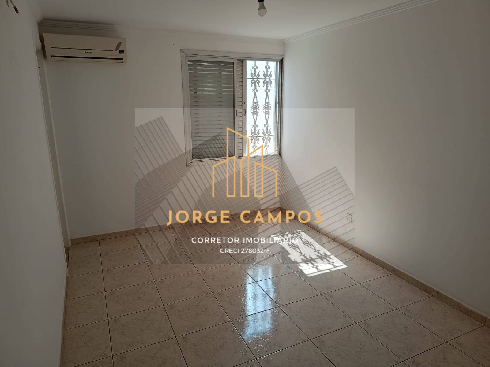 Casa à venda com 4 quartos, 220m² - Foto 14