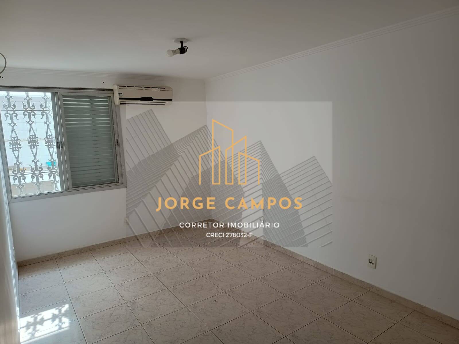 Casa à venda com 4 quartos, 220m² - Foto 24