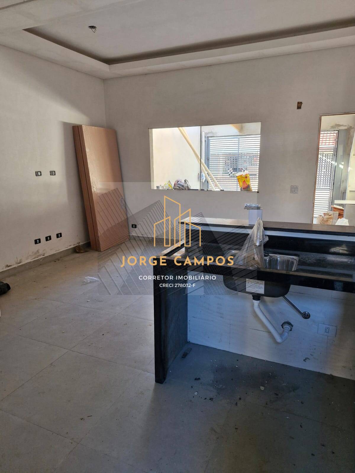 Casa à venda com 3 quartos, 100m² - Foto 3