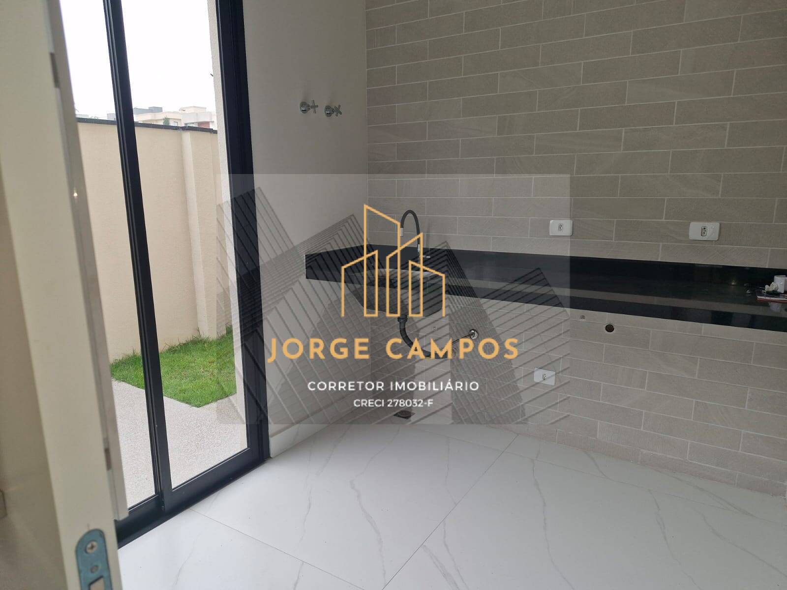 Casa à venda com 5 quartos, 430m² - Foto 35