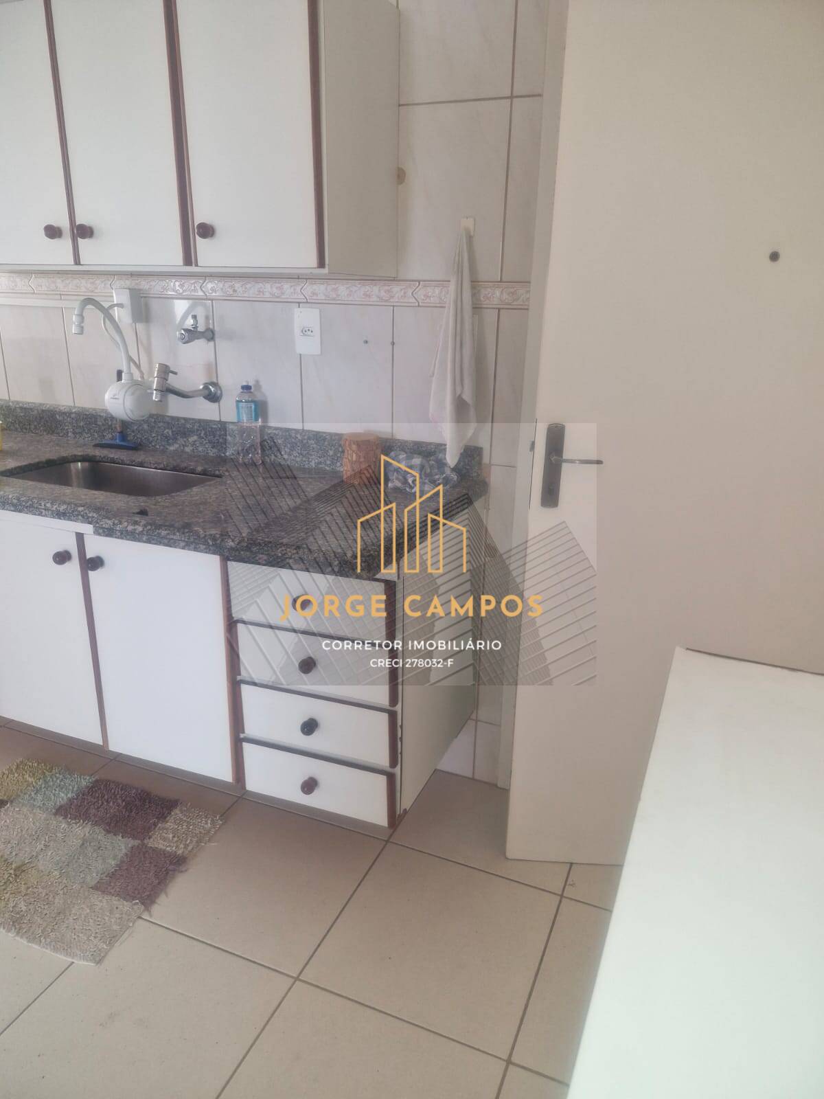 Apartamento à venda com 3 quartos, 159m² - Foto 6